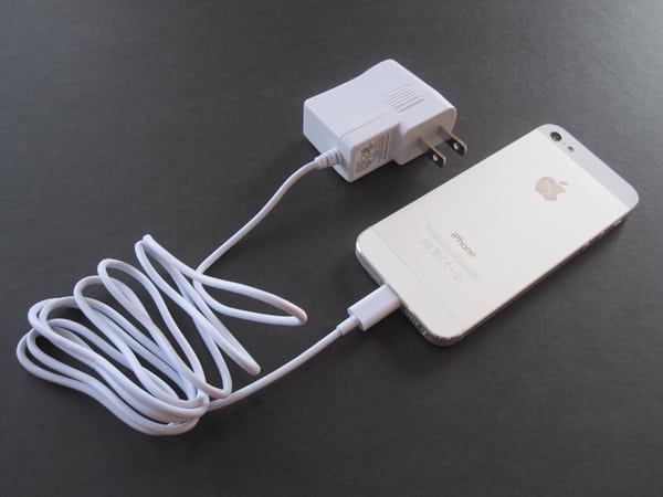 Review: Monoprice Wall Charger with Lightning Connector