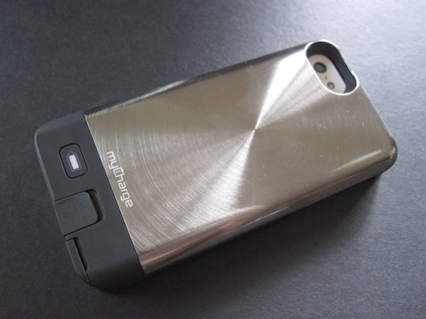 Review: MyCharge Freedom 2000 Battery Case for iPhone 5