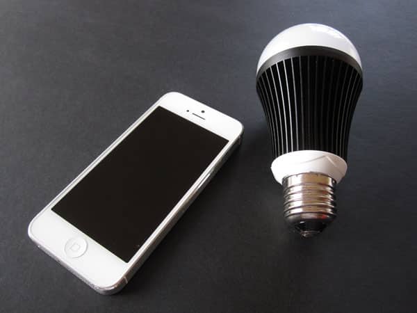 Review: BlueBulb Bluetooth Bulb 9W RGB + White