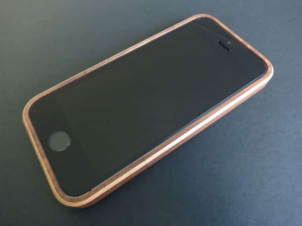 Review: Miniot Contour for iPhone 5/5s