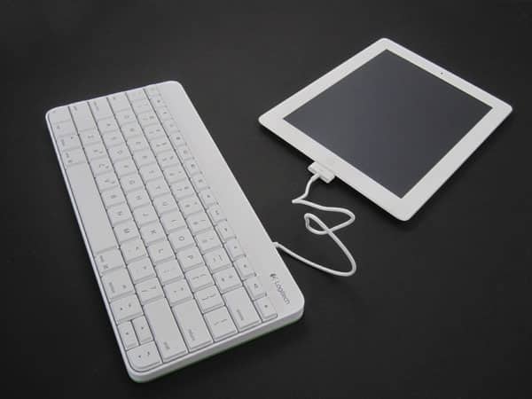 First Look: Logitech Wired Keyboard for iPad