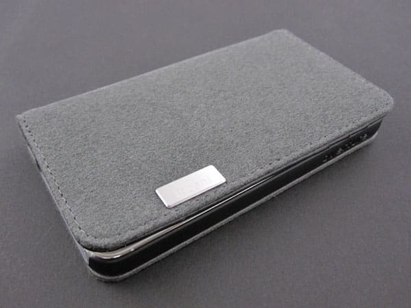 First Look: Moshi Overture Wallet Case for iPhone 5/5s