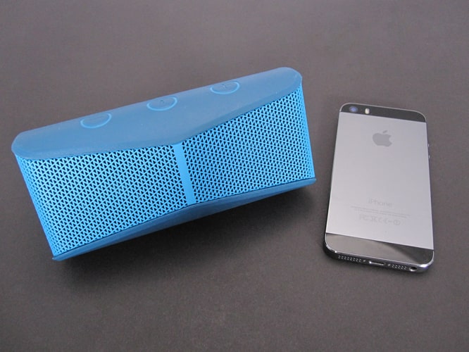 Review: Logitech X300 Mobile Wireless Stereo Speaker