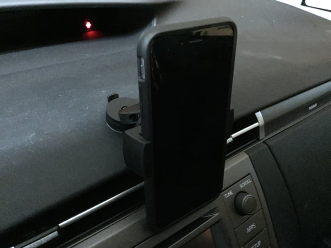 Review: Just Mobile Xtand Go Z1