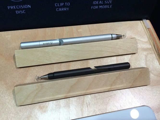 Adonit, CableJive, Mophie, MyCharge, Scosche, Simplism + Speck