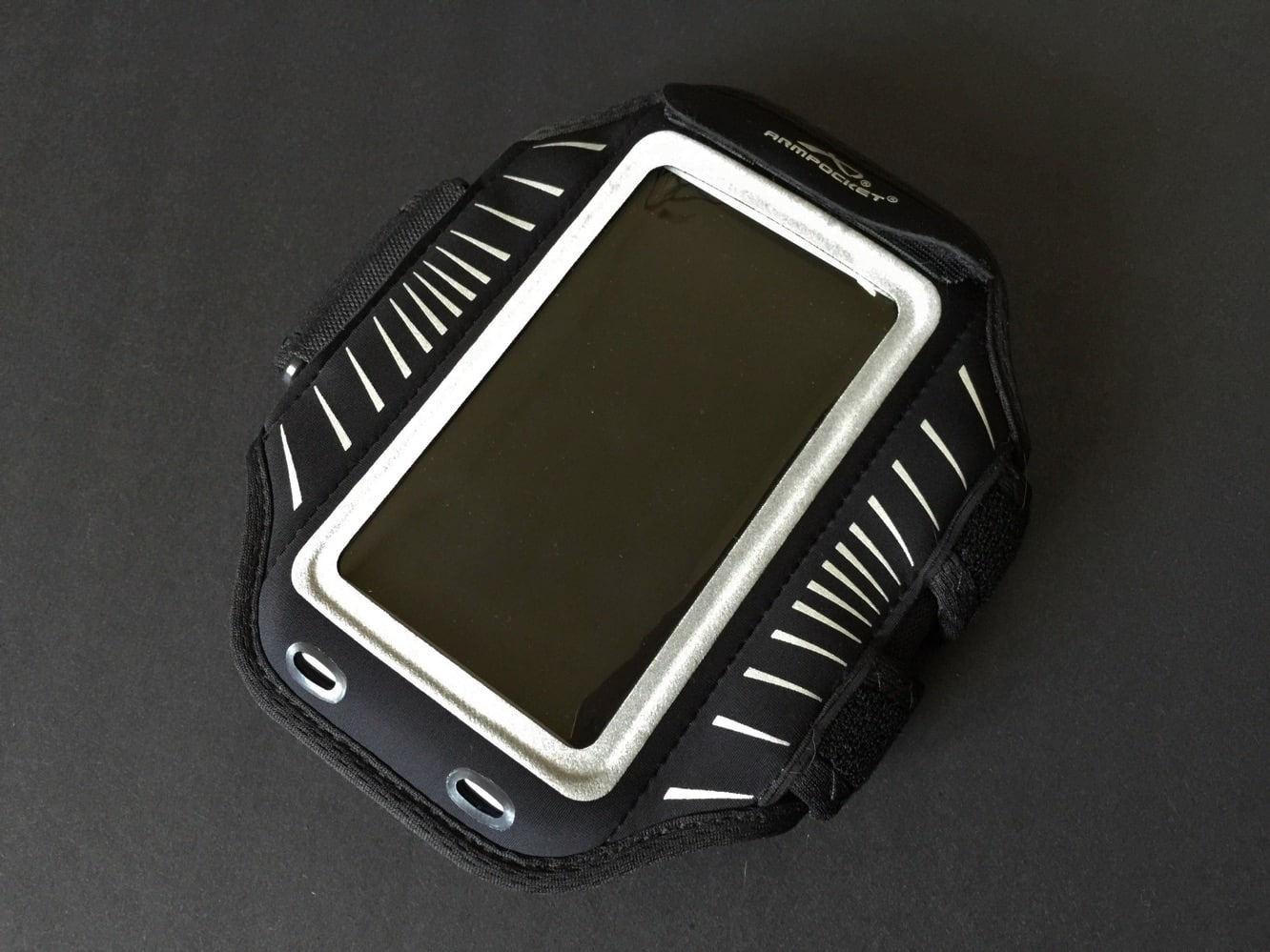 Armpocket Racer and Mega i-40 Armbands