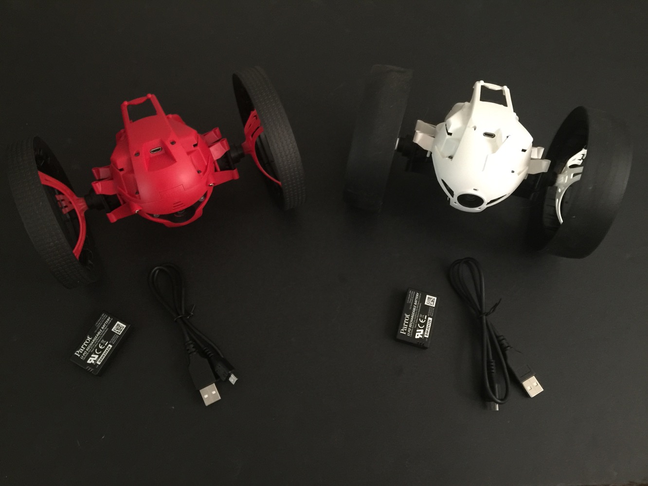 Review: Parrot Jumping Night and Jumping Race Drones