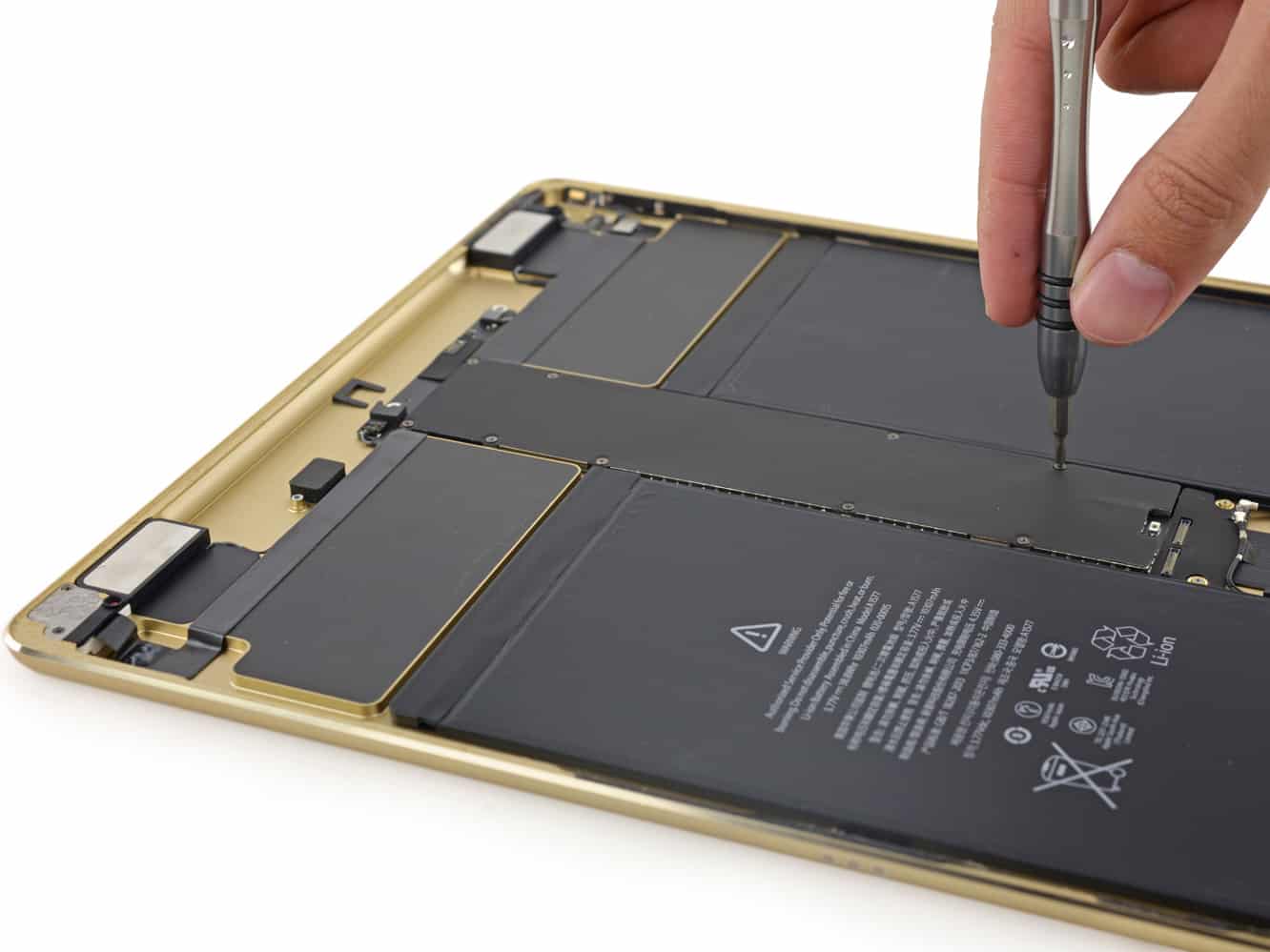 iFixit posts iPad Pro teardown