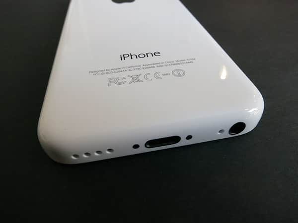 Sources: Hackers revealed iOS flaw to FBI to crack iPhone 5c