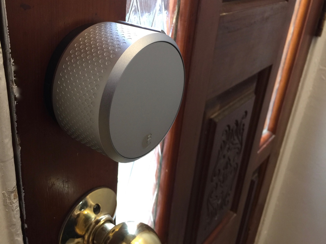 Review: August Smart Lock HomeKit enabled + Smart Keypad