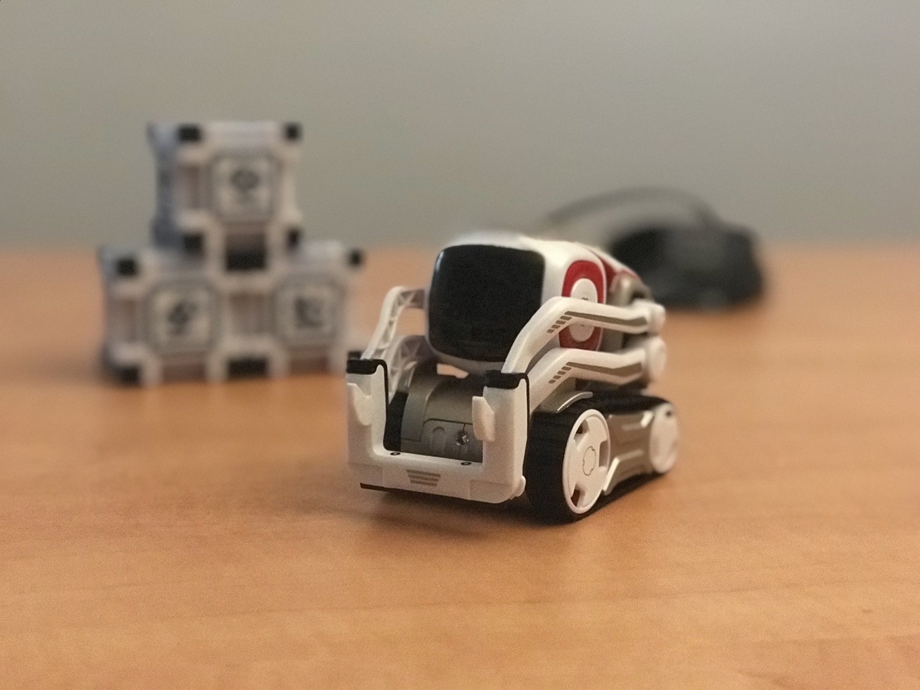 Review: Anki Cozmo
