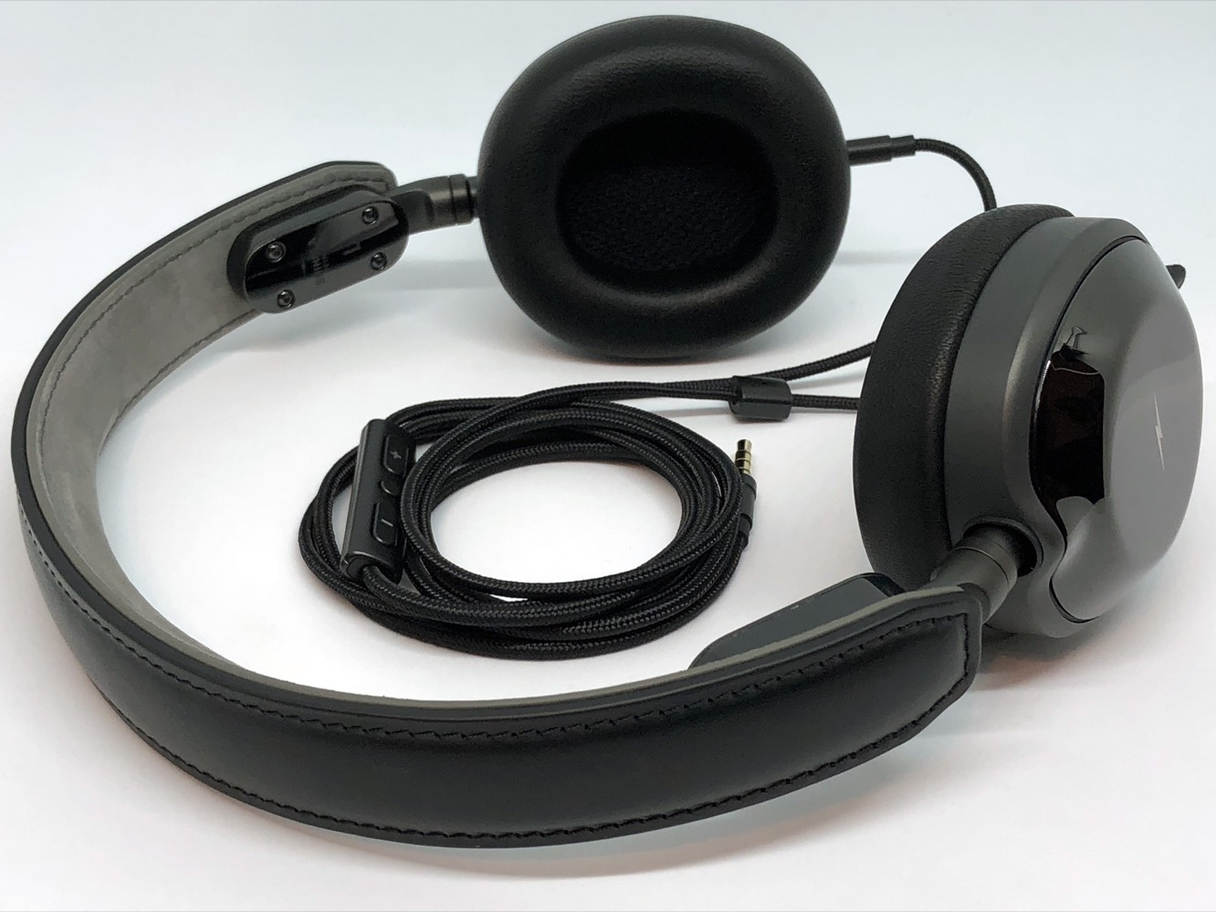 Review: Shinola Canfield On-Ear Headphones