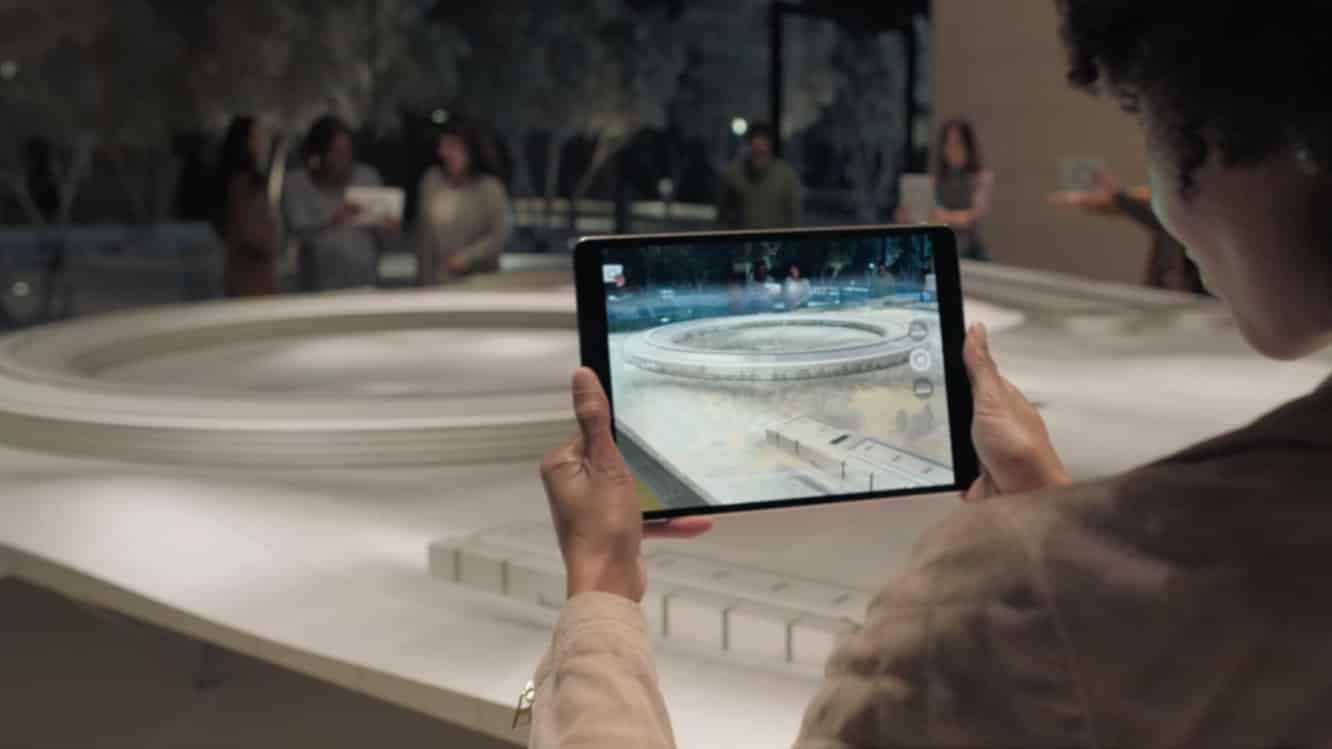 Report: Apple working on wireless AR/VR headset for 2020 launch