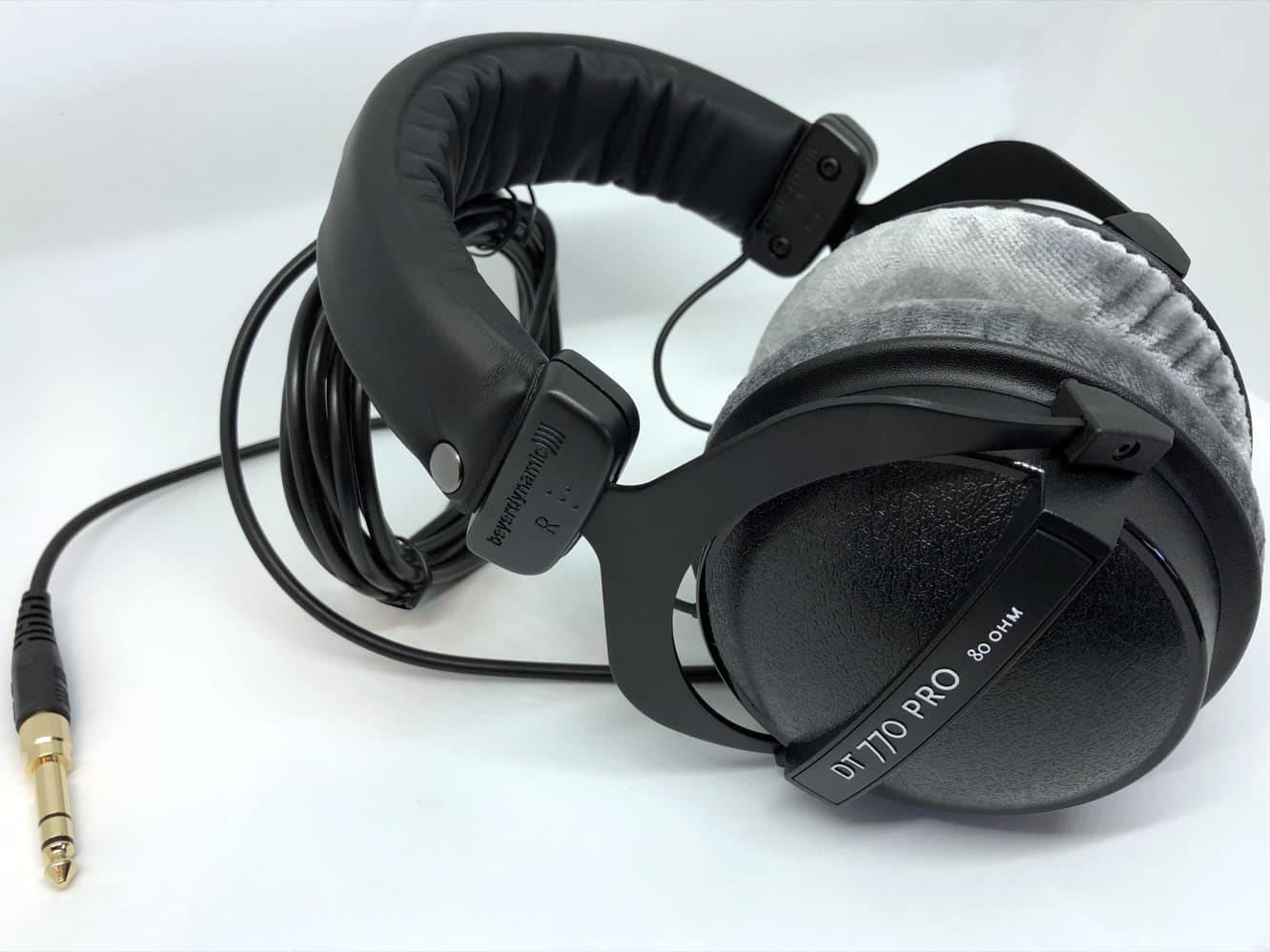 Review: Beyerdynamic DT 770 Pro & DT 990 Pro Over-Ear Headphones