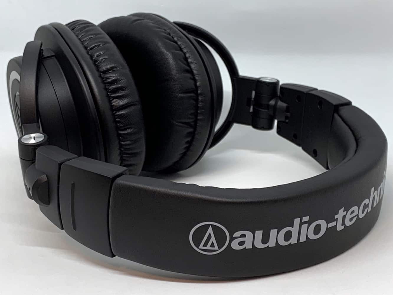 Review: Audio-Technica ATH-M50xBT
