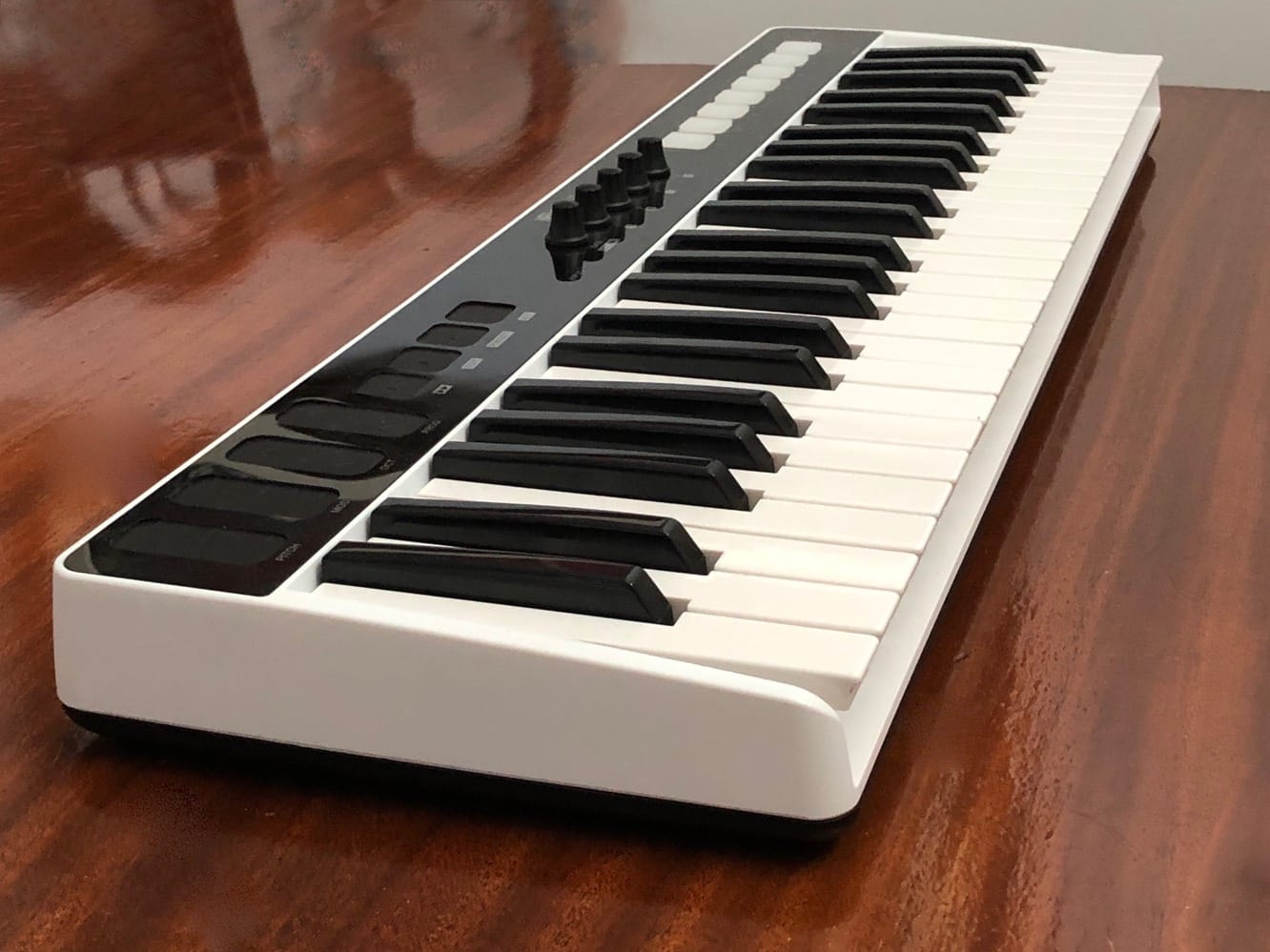 Review: IK Multimedia iRig Keys I/O