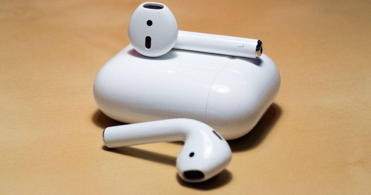 AirPods 2 [[For representational purpose]