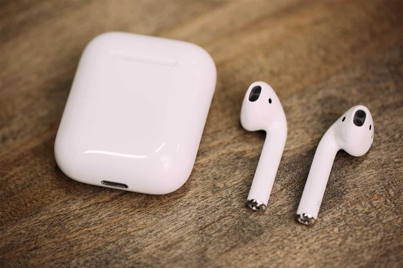 how to connect Apple AirPods to pc