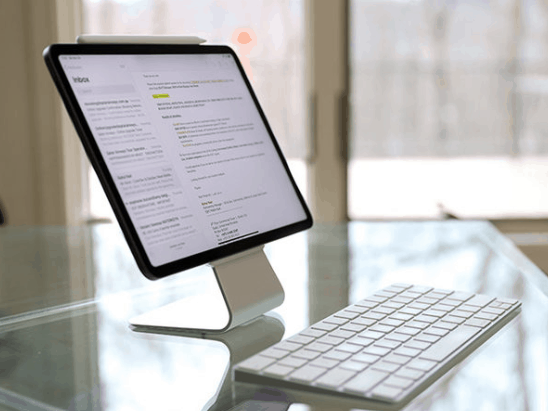 Slope Universal Stand for iPad