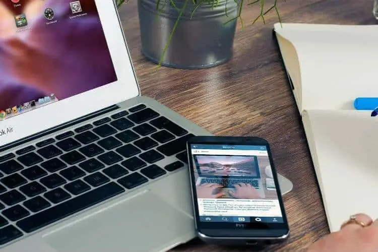 How to Reverse Image Search on iPhone Using Safari & Chrome