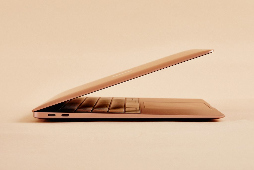 Will Apple resurrect the 12-inch MacBook?