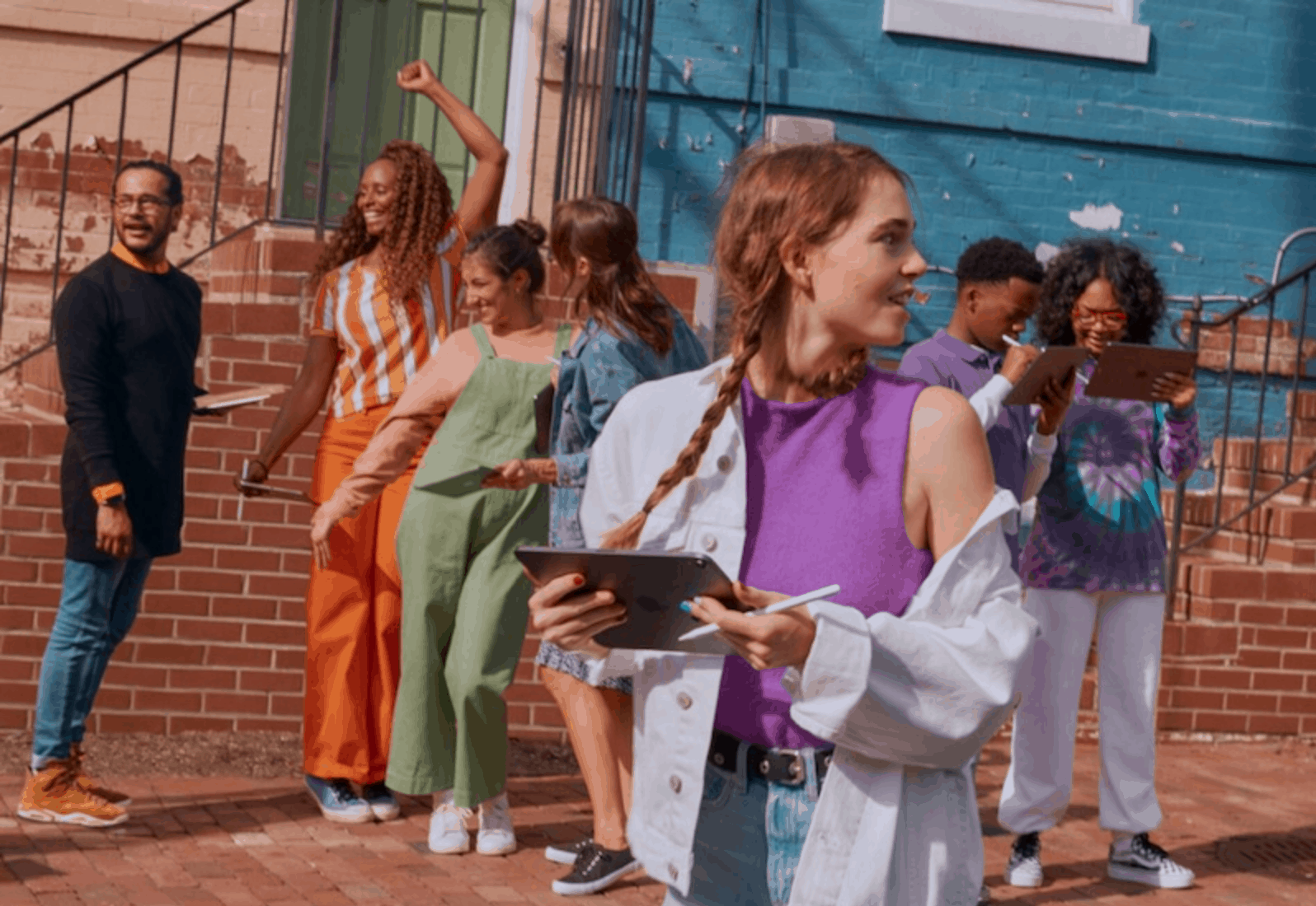 Apple Stores To Offer Free Art Sessions For October