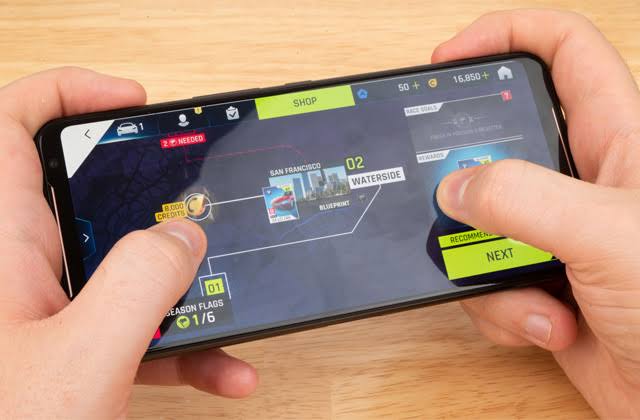 Top 5 Smartphones for Mobile Gaming
