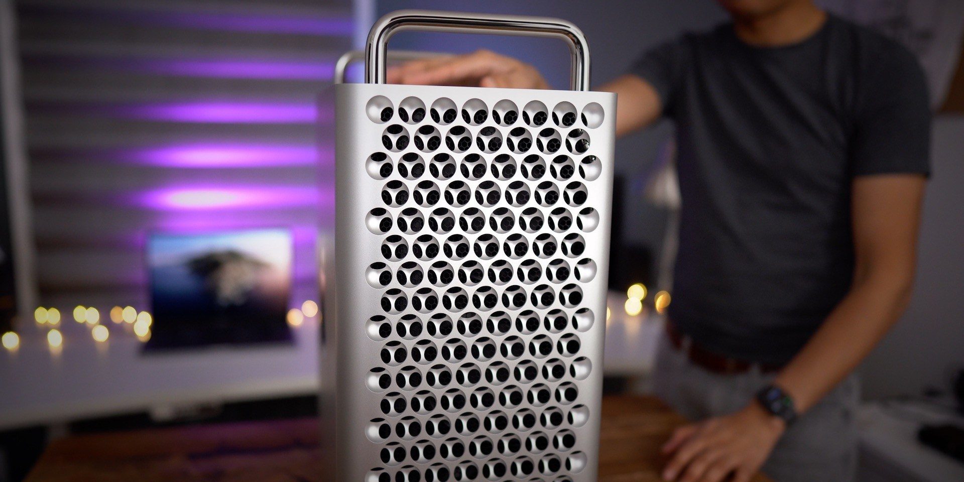 This is the Mac Pro by Apple.