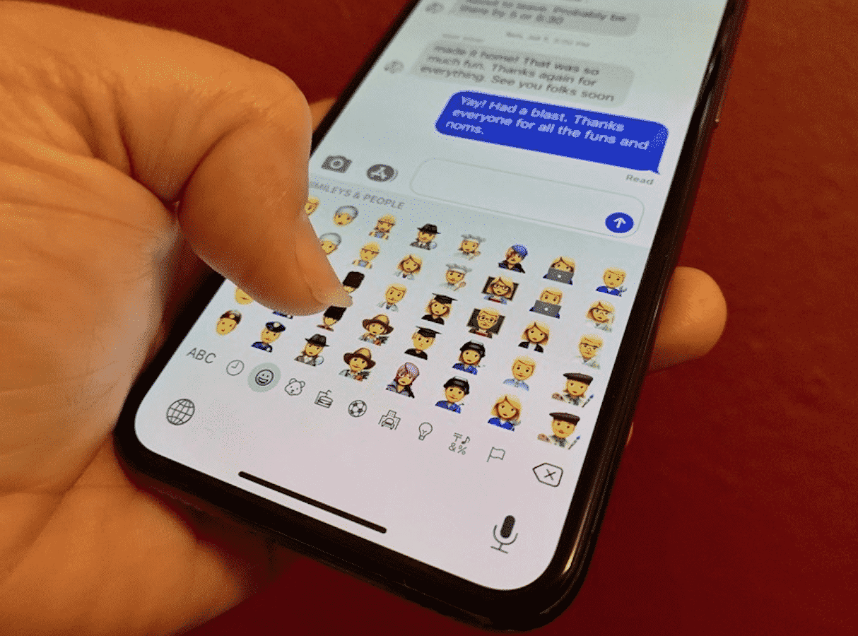 New Vermont bill adds Emojis to license plates