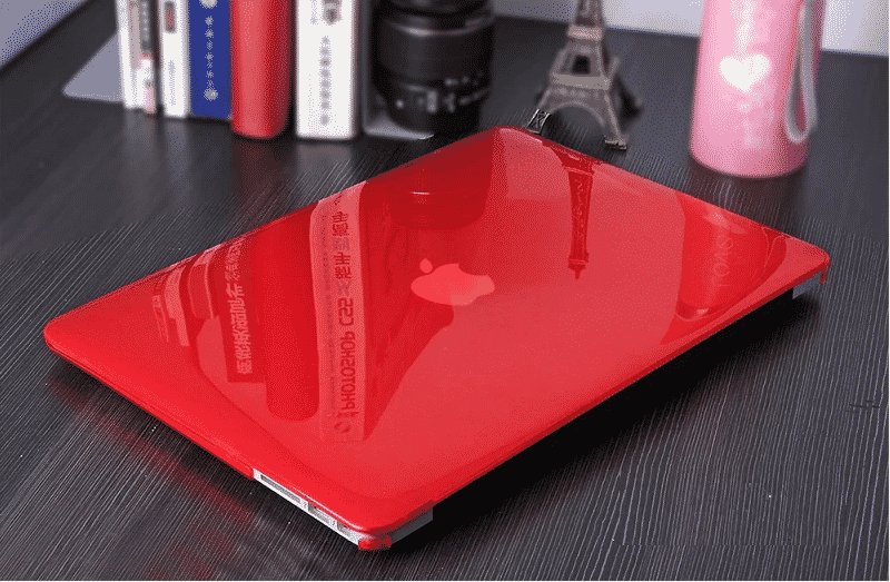 This is the Crystal Retina Hard MacBook Pro 16 inch case.