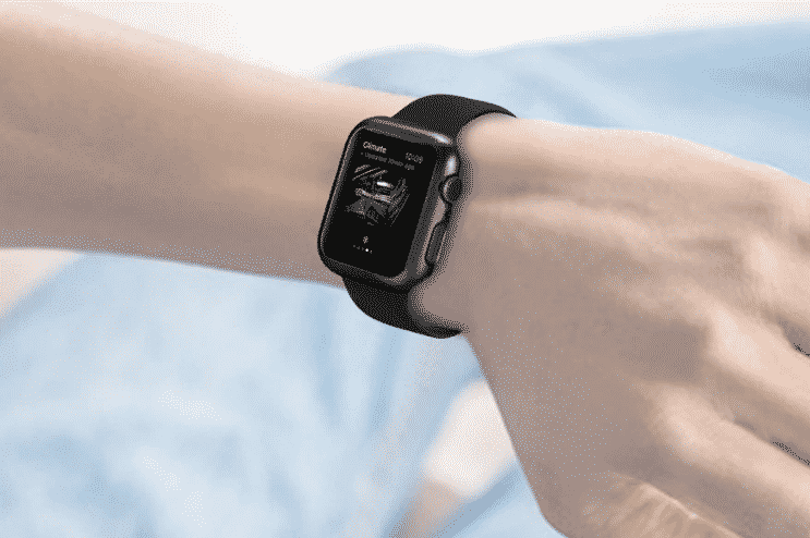 This is the Perfect Case for 44mm and 40mm Apple Watch Series 5.