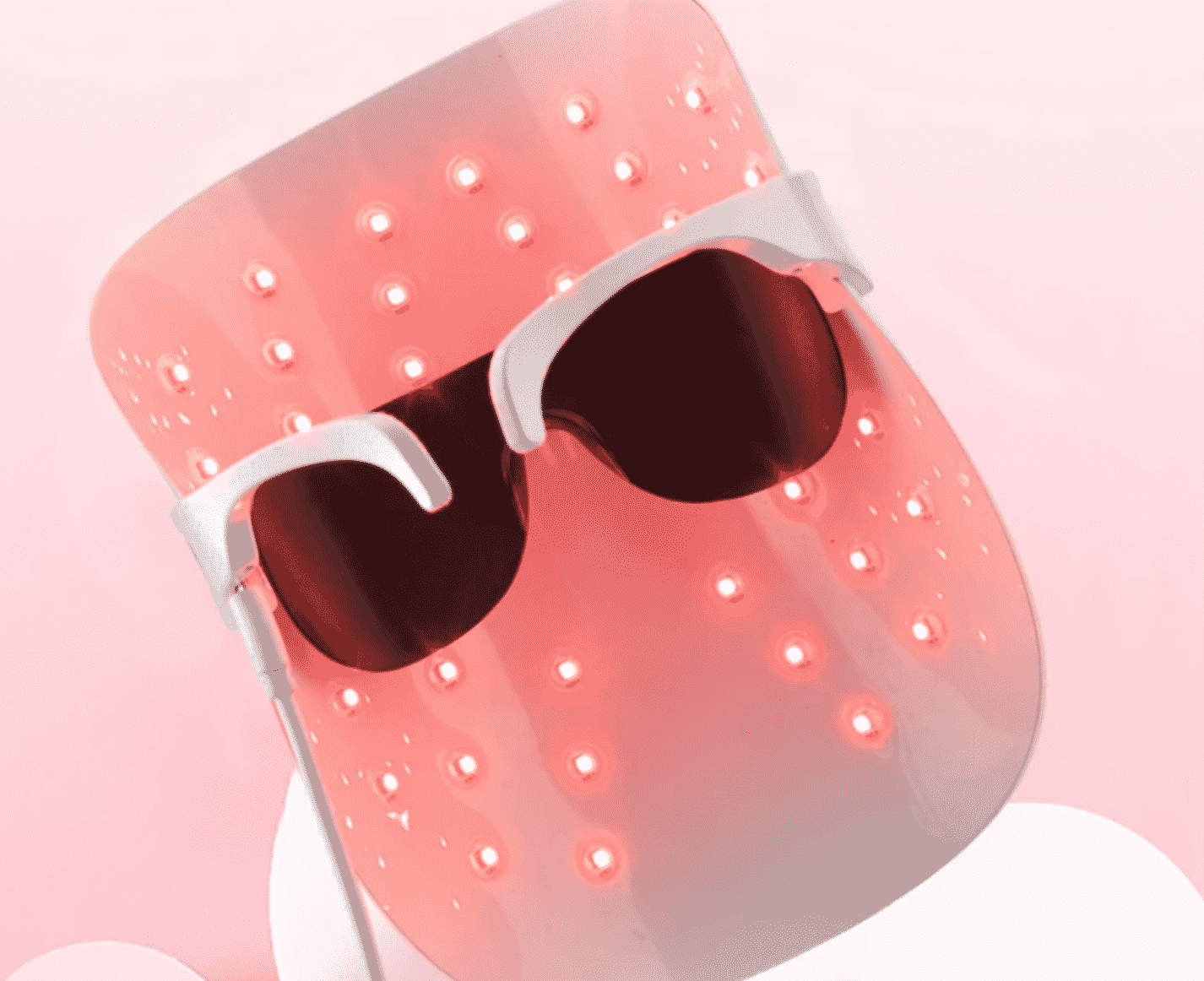 What to Look for In An LED Light Mask