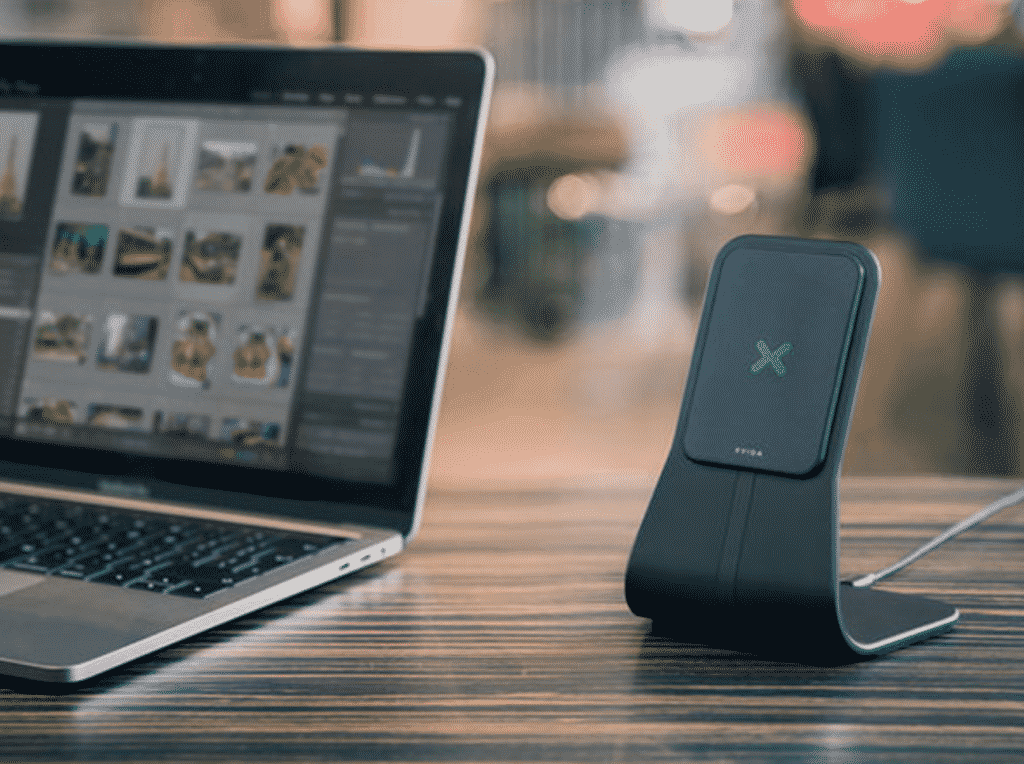 Home & Office Kit with Qi Charging Desk Stand