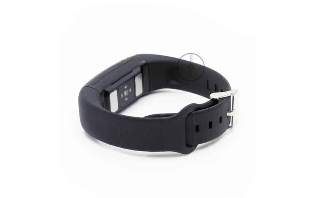 Smart Fit Band Smartwatch has a wristband that vibrates on alerts