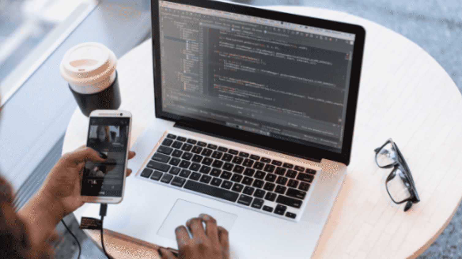 Why Finding Good App DevelopersIs A Must For Your Business
