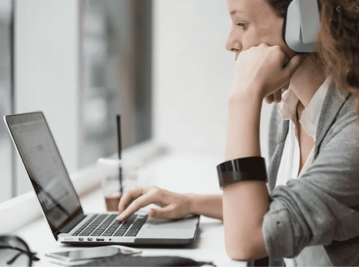 How to Select Multiple Photos on Your Mac?