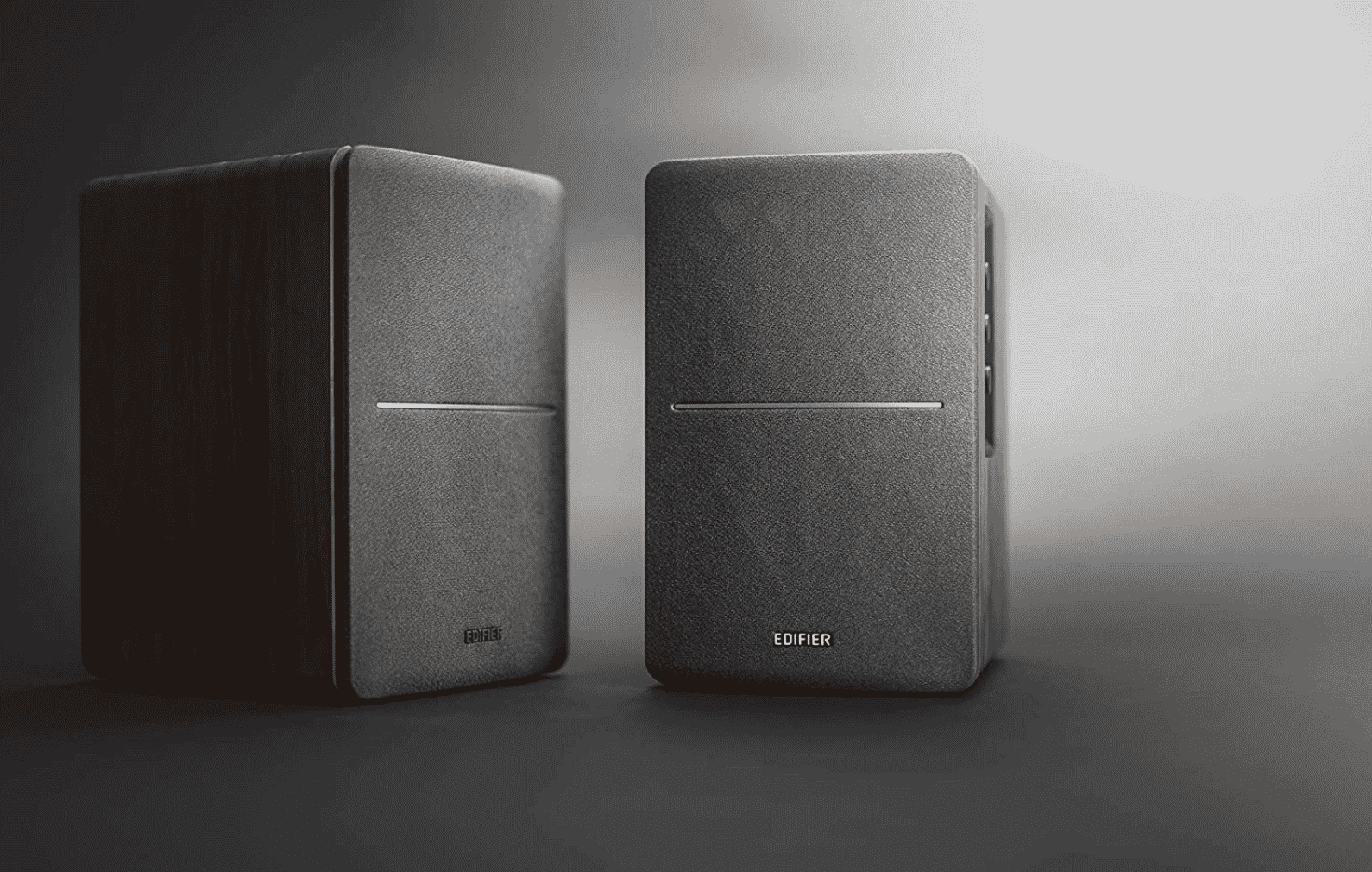Edifier R1280DB Powered Bluetooth Bookshelf Speakers