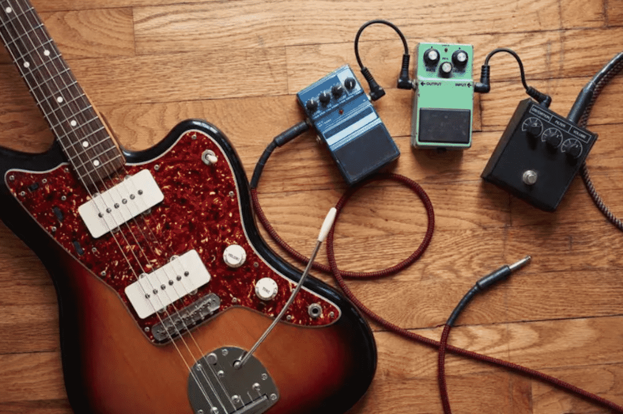 Awesome Guitar Equipment To Help Your Sound Be More Clear