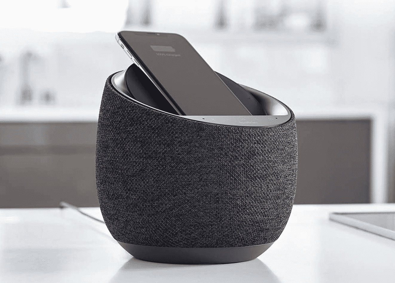 Belkin SoundForm Elite Hi-Fi Smart Speaker + Wireless Charger