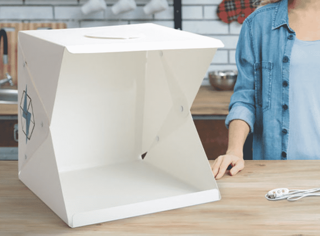 FlashBooth 2.0 Portable Photo Studio in close up