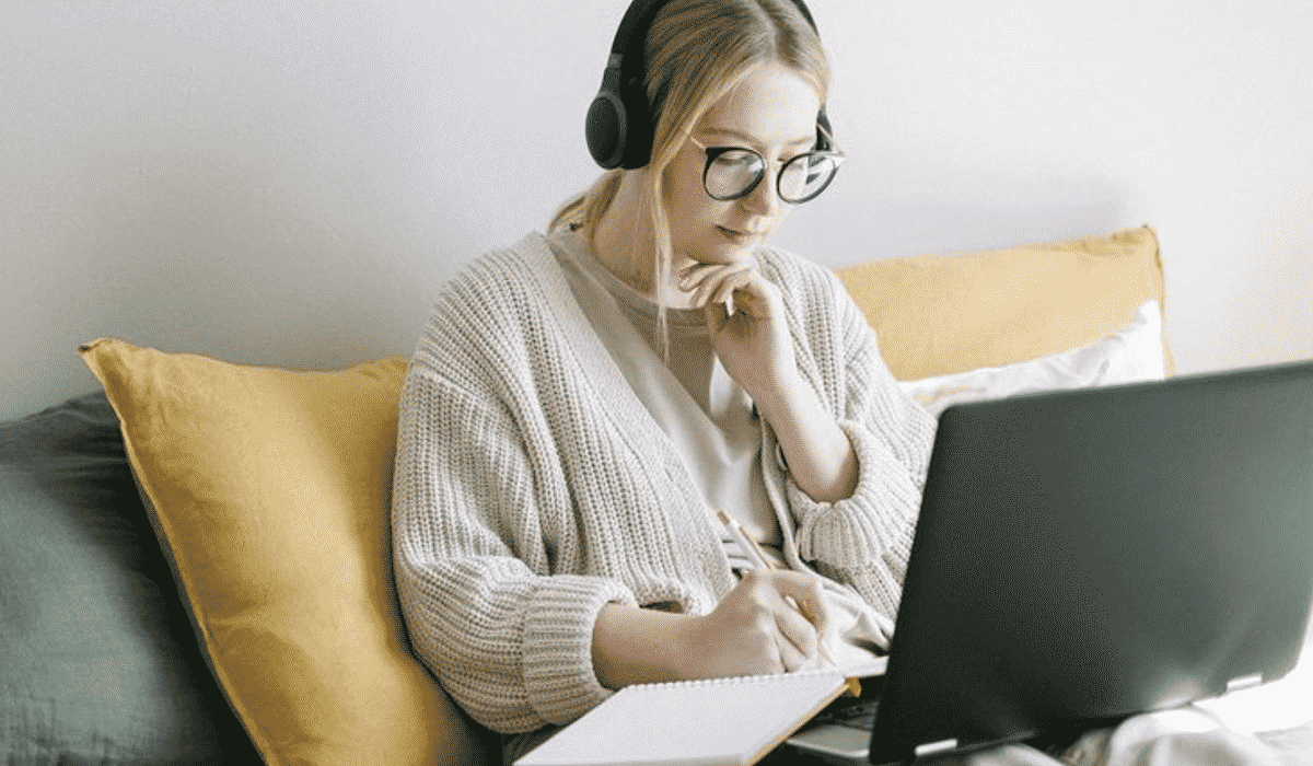 10 Things To Consider When Shopping For Headphones