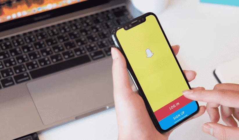 How Snapchat Is Revealing Birth Information Of Its Users?