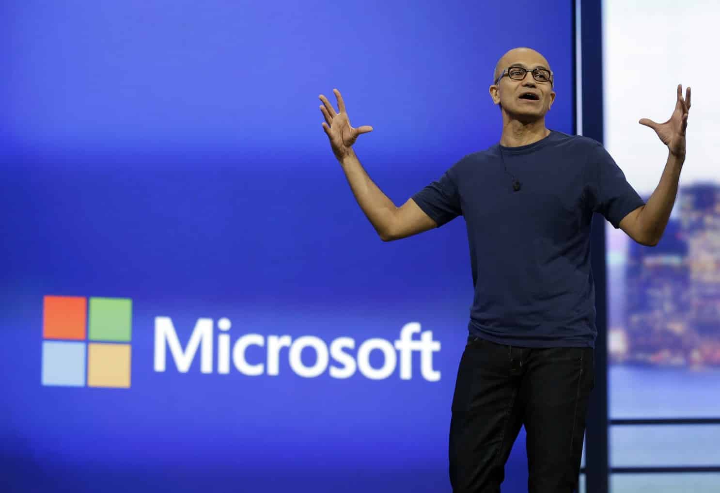 Microsoft surpasses Apple to become world's most valuable company