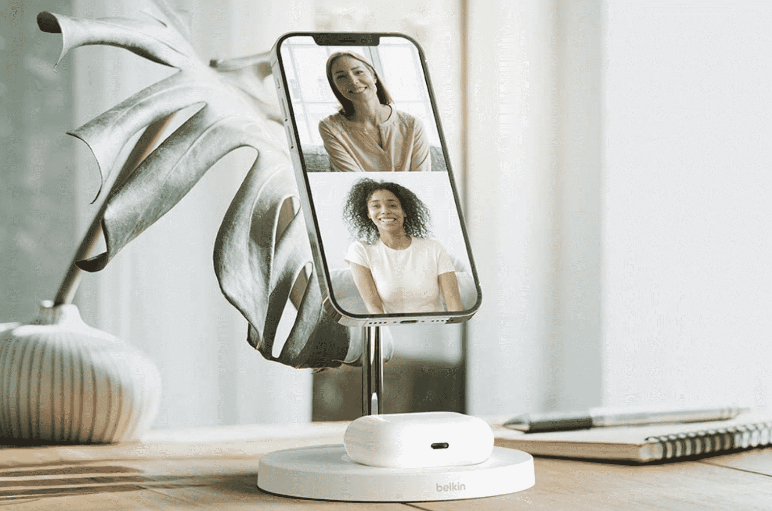 Belkin MagSafe 2-in-1 Wireless Charger