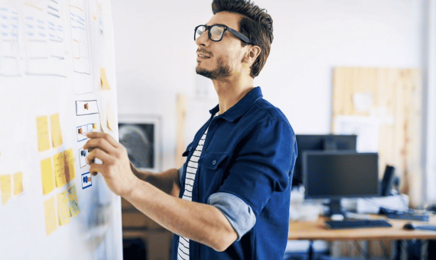 How to Get Hired in the Wed Design Industry