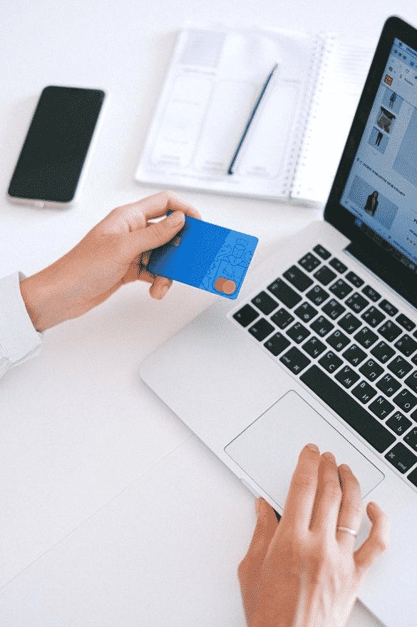 Christmas Shopping 2021: Top 12 Tips to Find the Best Deals Online This Holiday Season