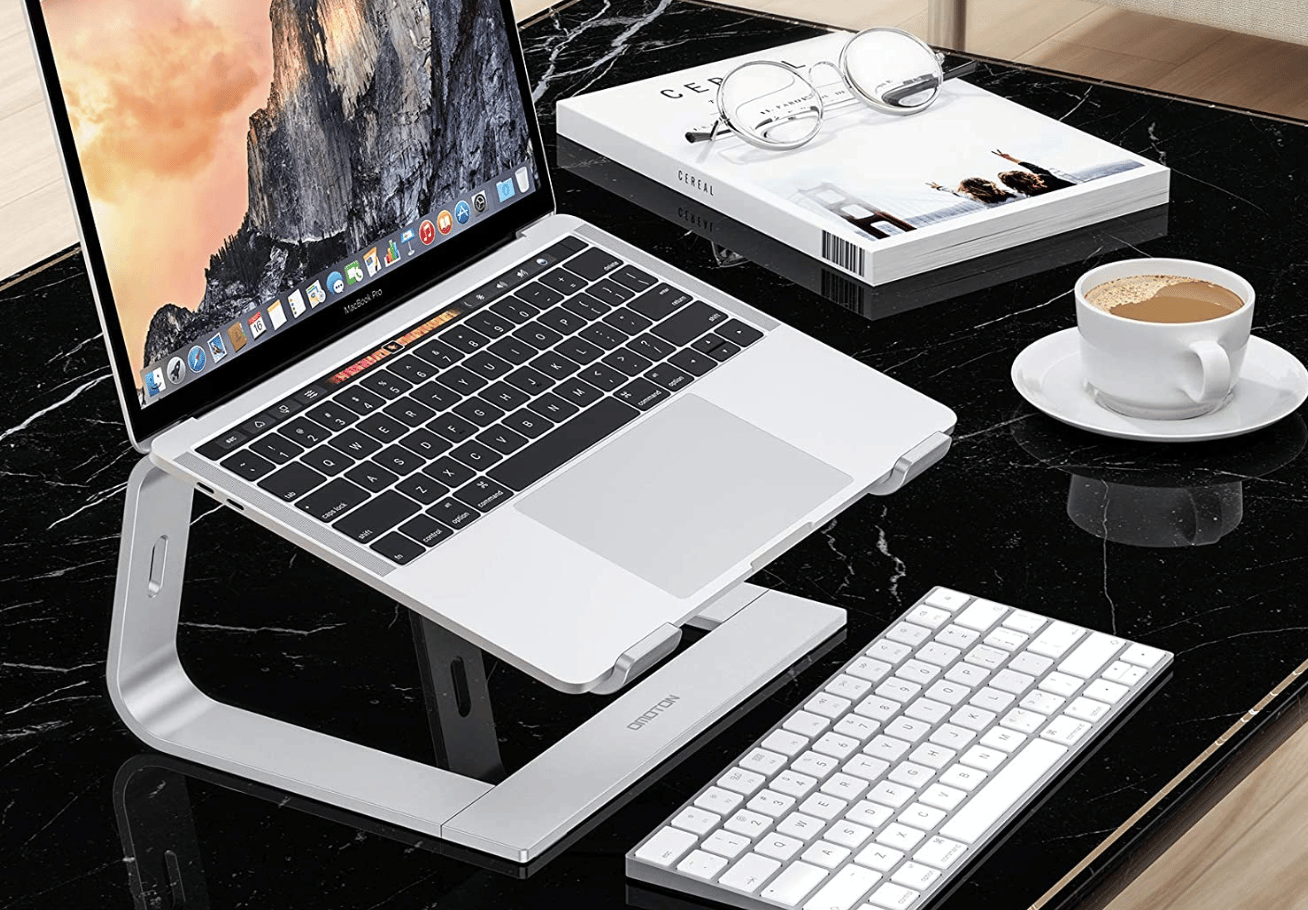 OMOTON’s Silver Aluminum MacBook Stand