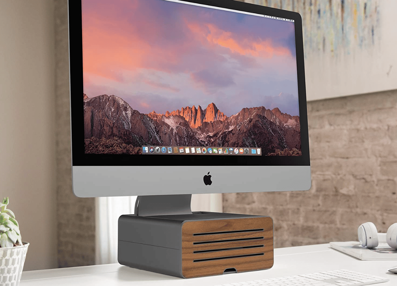 Elegant iMac and Display Riser