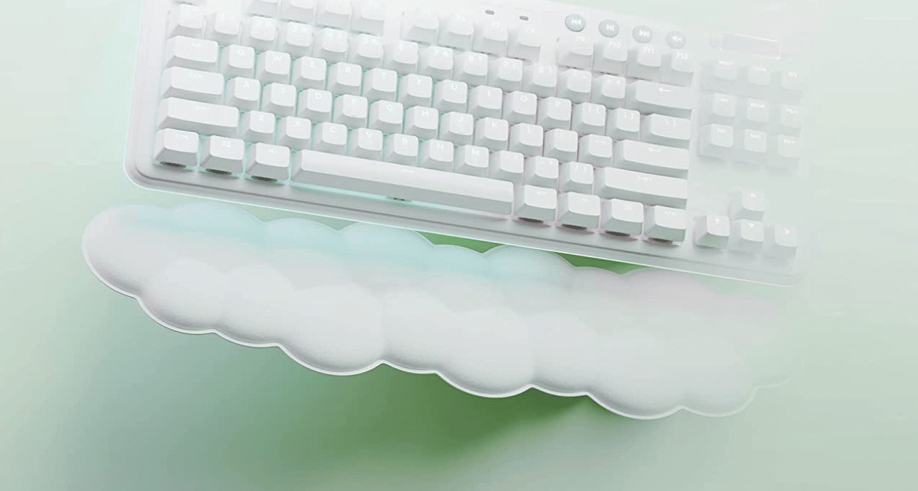 Logitech G715 Wireless Mechanical Gaming Keyboard with LIGHTSYNC RGB