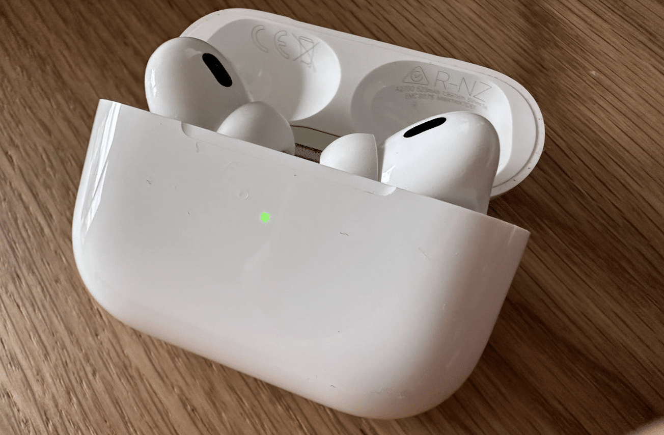 AirPods